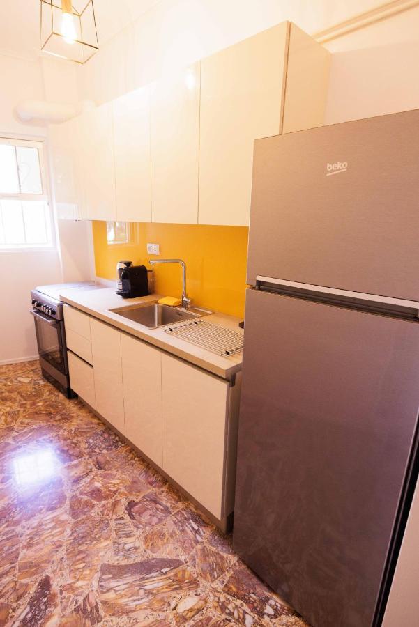 Love Travel Athens Apartments Esterno foto