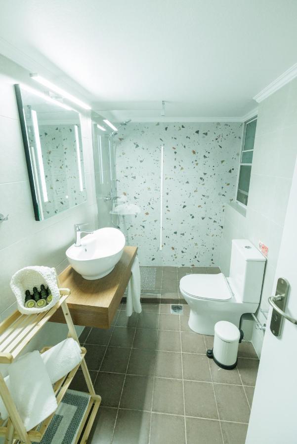 Love Travel Athens Apartments Esterno foto