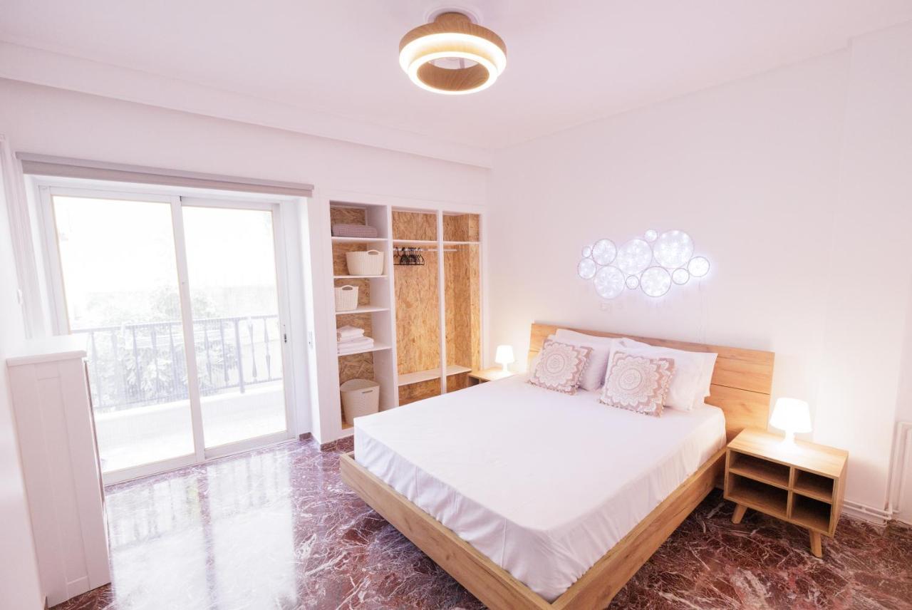Love Travel Athens Apartments Esterno foto