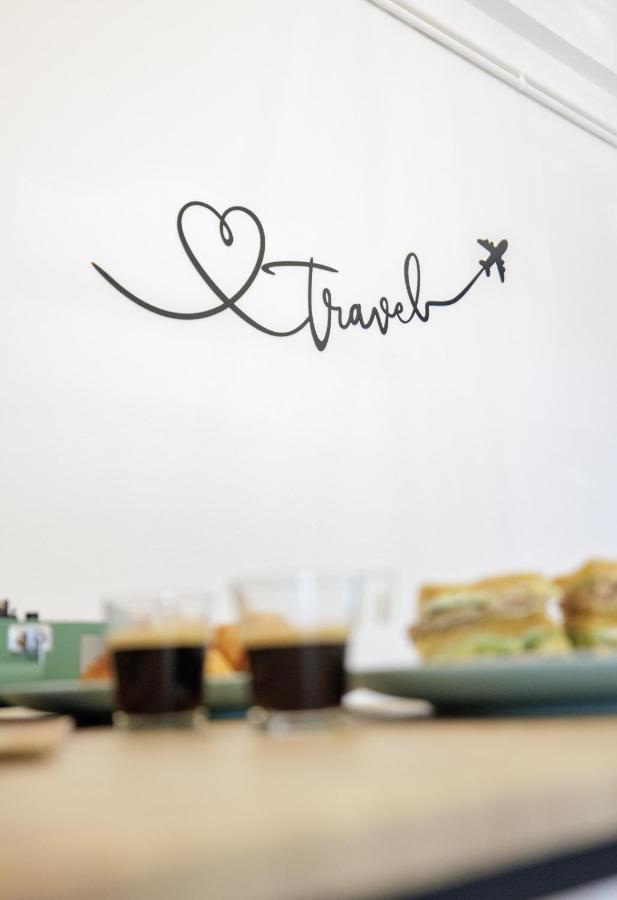 Love Travel Athens Apartments Esterno foto