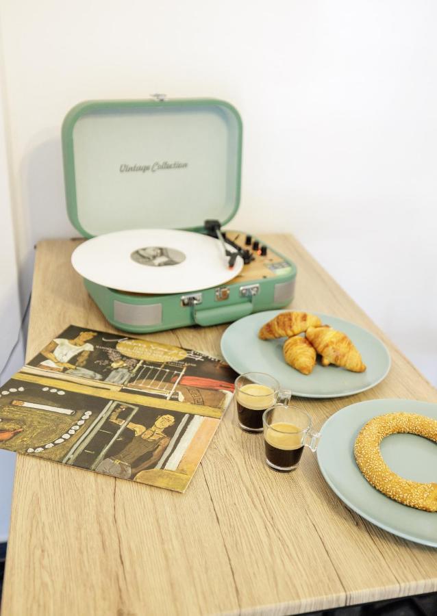 Love Travel Athens Apartments Esterno foto